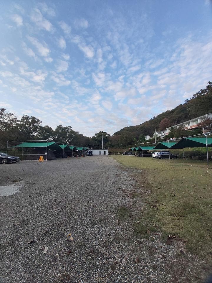 산수향 야영장