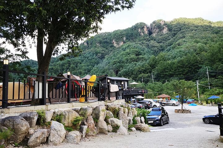 산정호수 돌고래 캠핑장